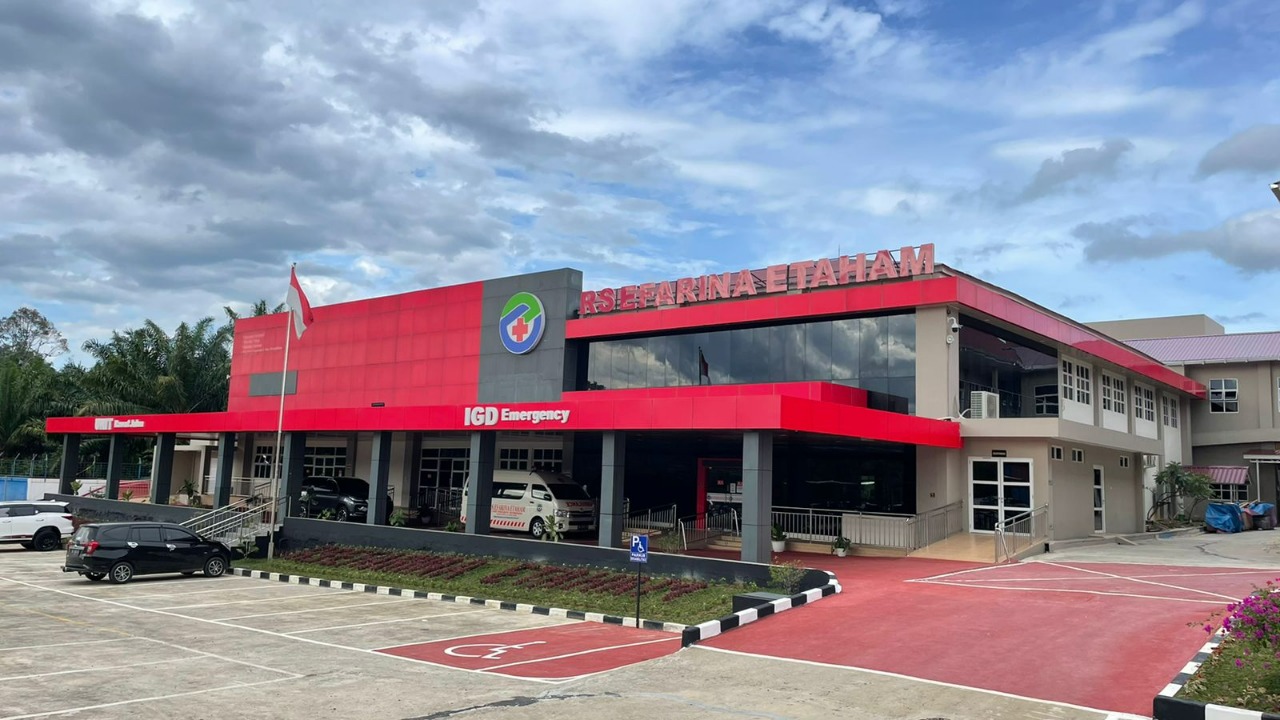RS Efarina Etaham Pematang Siantar - Foto Rumah Sakit