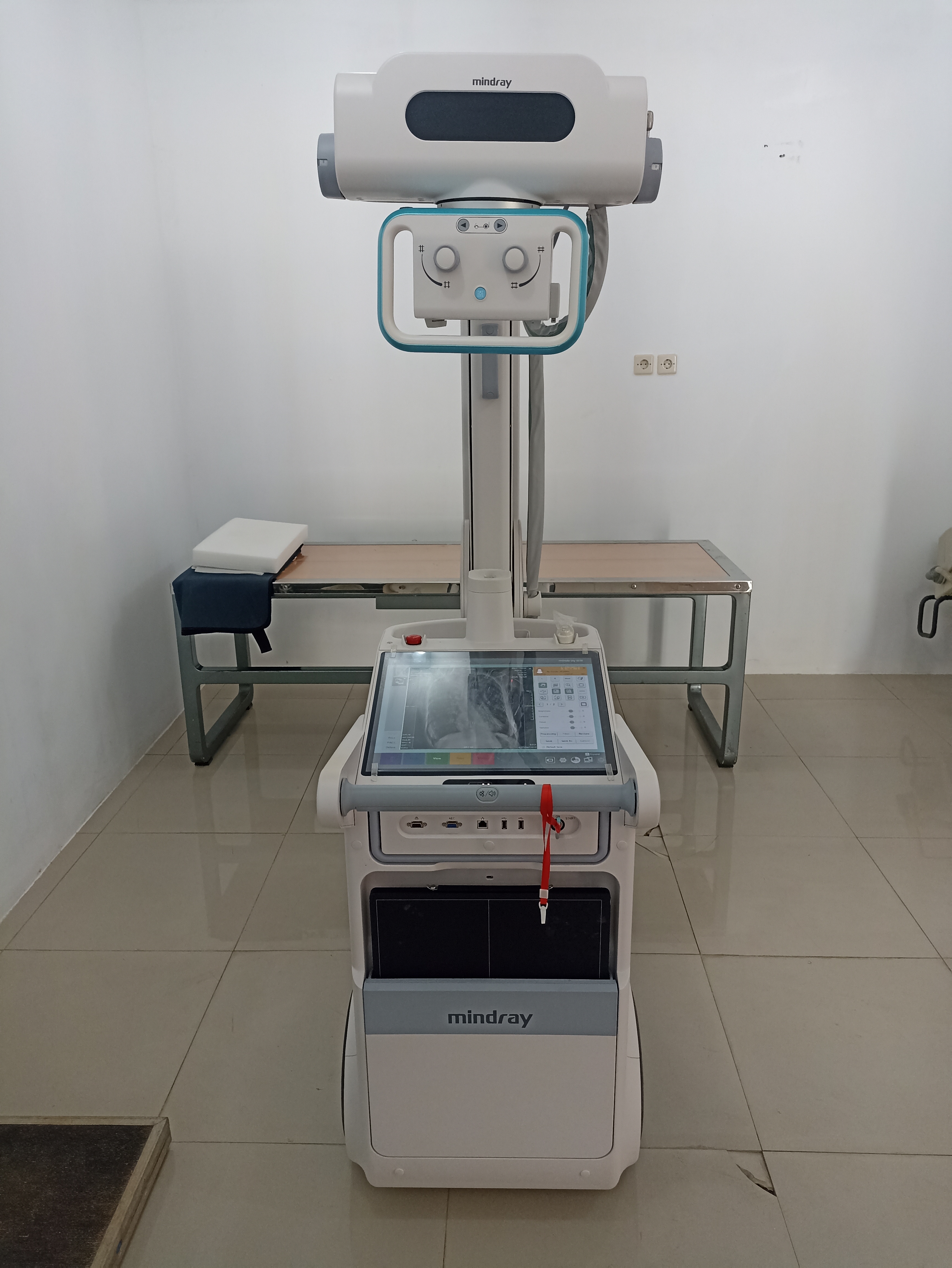 RS Umum Daerah Tiakur