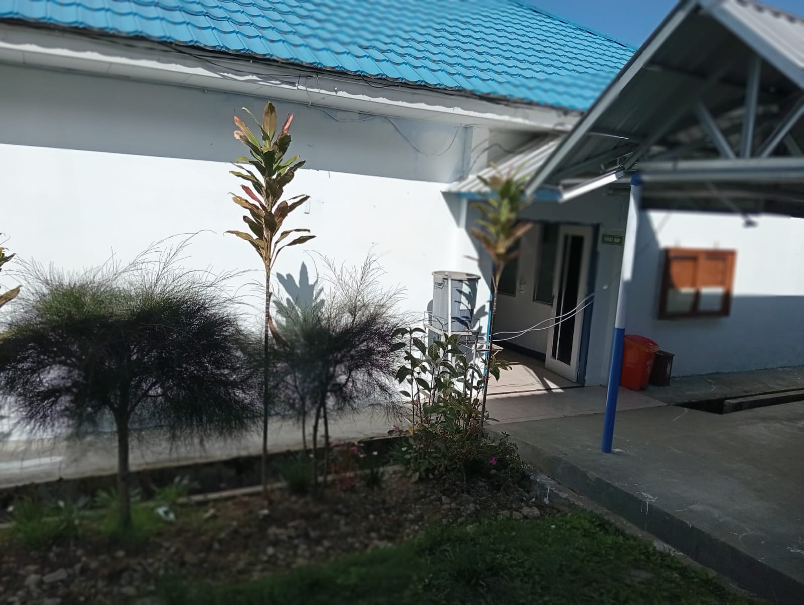 RS Umum Daerah Tiom
